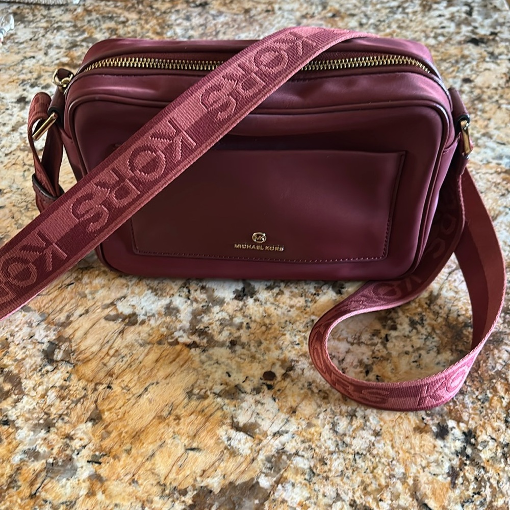 Michael Kors Crossbody